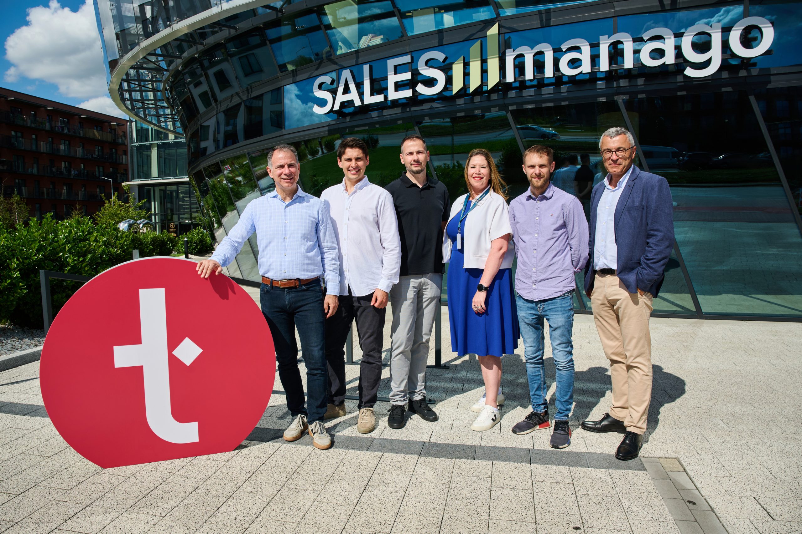 SALESmanago acquires Thulium from Spire Capital Partners to unify marketing and customer service for a seamless and personalised AI-powered eCommerce journey